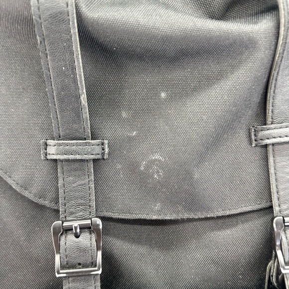 Herschel Black‎ and Red Little American Backpack main image 10